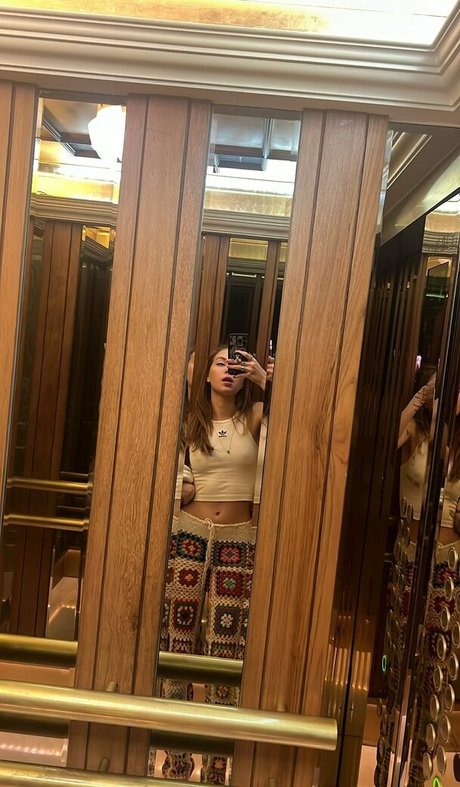 Fernanda Schneider xxx star gallery