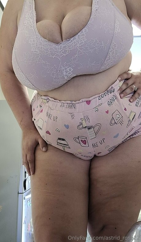 astrid rose22 pornstar high quality pictures