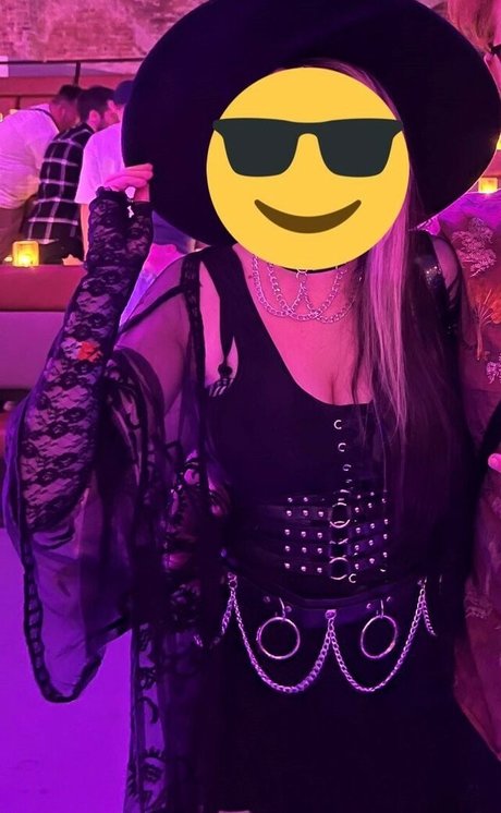 latina teen pussy onlyfans top photos