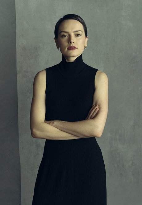 Daisy Ridley pretty actress picture