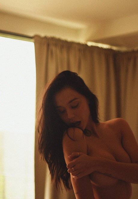 Alexis Ren pornstar adult photos