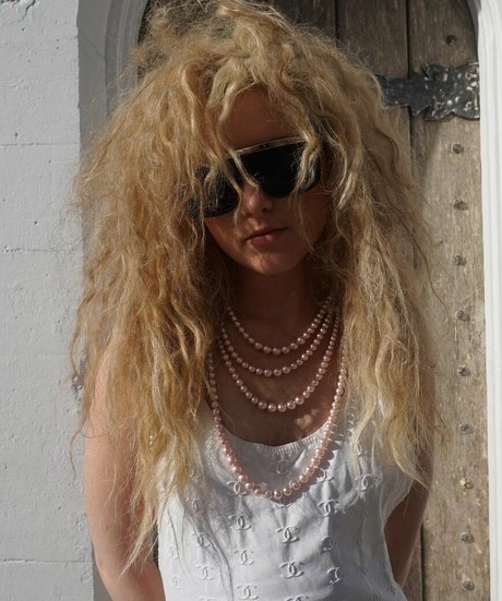 Kathrynton model exclusive images