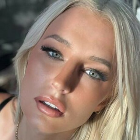 Shelbylee model top gallery