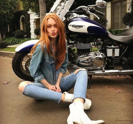 Holly Hicks pornstar nice images