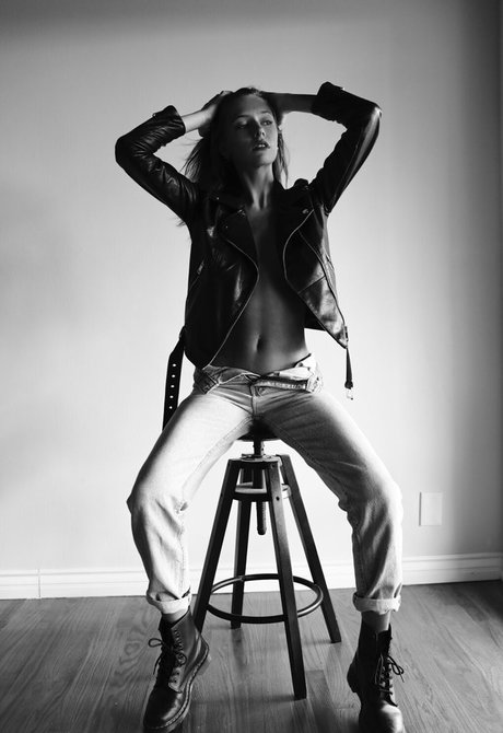 alexisbumgarner model adult photo