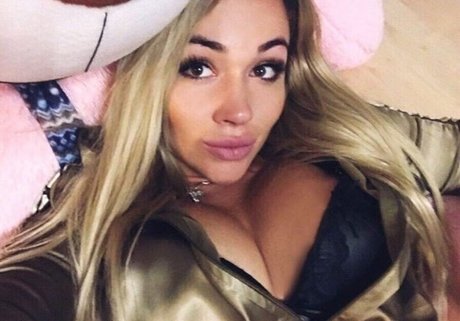 Anna Kostenko pornstar sexy image