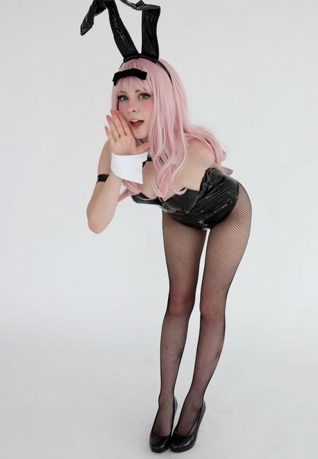 Melondoki model beautiful image