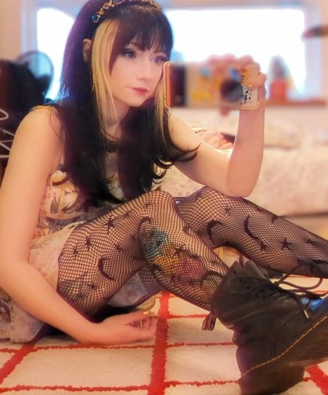 Yogscast Bouphe model adult picture