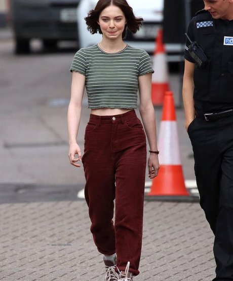 Emma Myers perfect actress photo