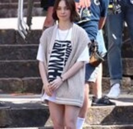 Emma Myers hd pornstar pics