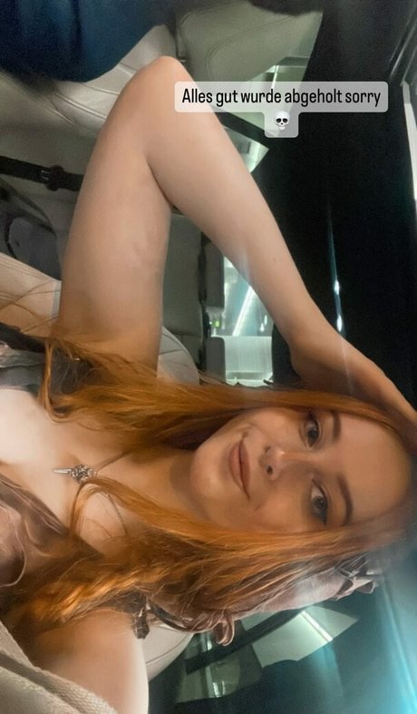 KDRkitten sex model picture