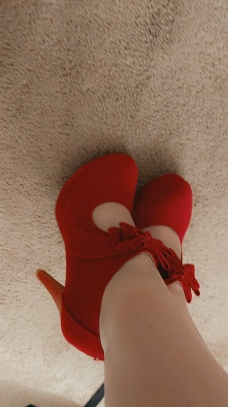 ava hadley art actress images