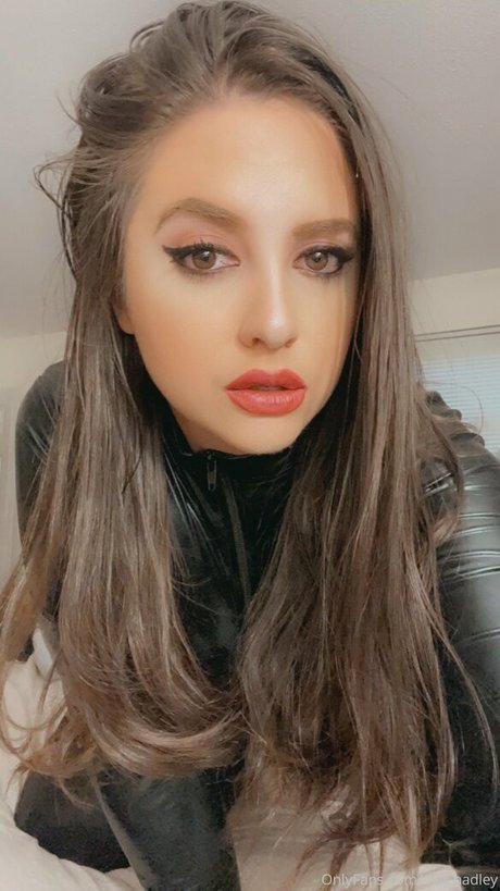 ava hadley nude pornstar pics