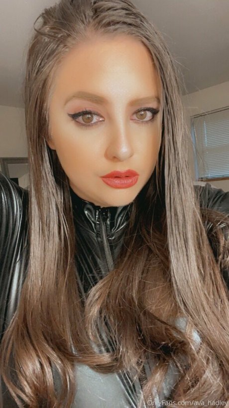ava hadley naked star archive