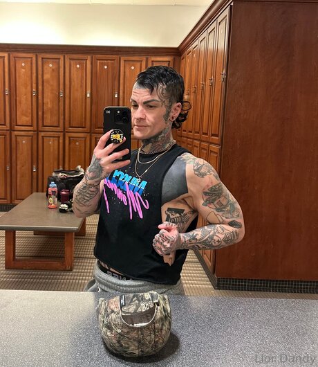 Liordandy model porn gallery