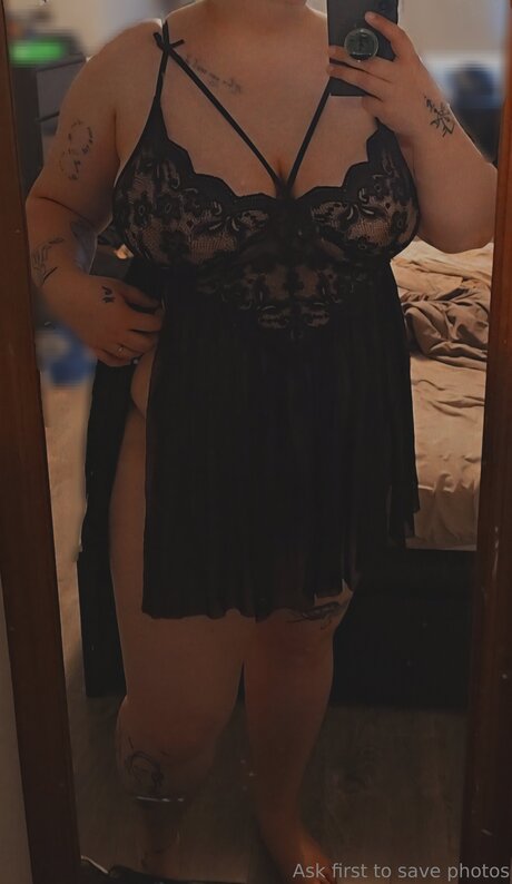 Kitten Lunae Lumen pornstar high quality img