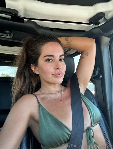 Kaylinxrae star hd photo