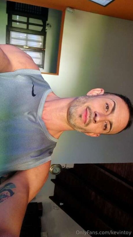 Kevintoy pretty star pics