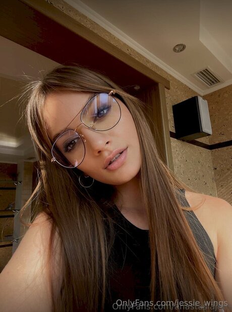 Jessie Wings pornstar erotic archive