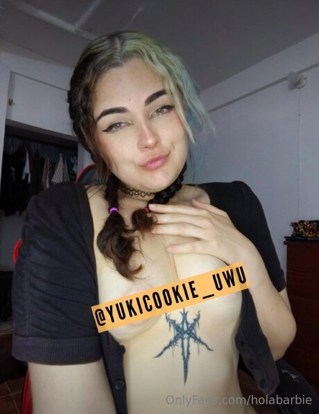 Holabarbie best actress images