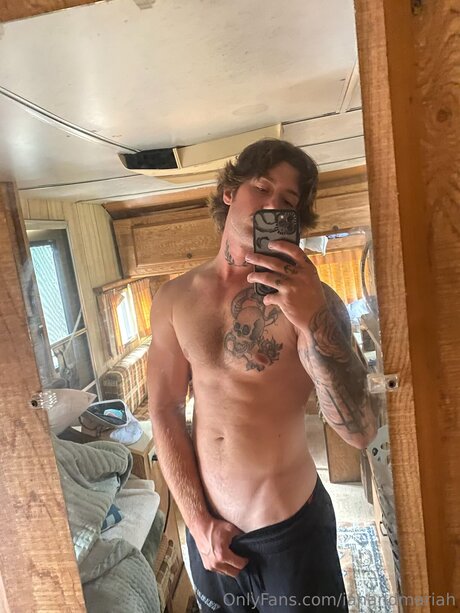 Ianandmariah free star photos