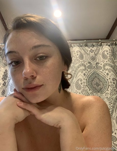JuicyJade9 top pornstar image