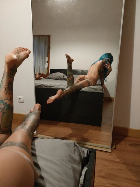 Discordia Suicide pornstar free photos