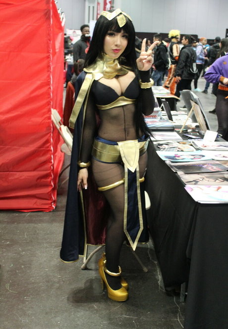 Arabella Kat sex actress img