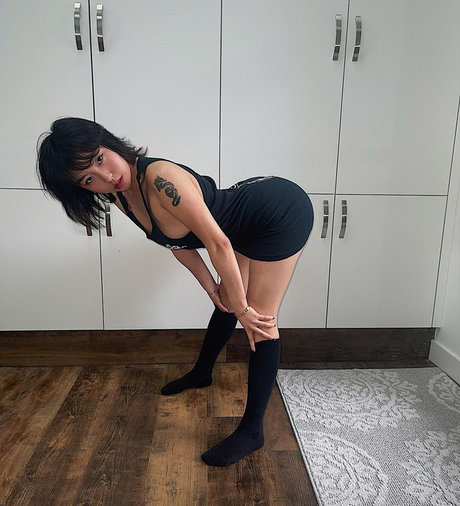 Bapebaee pornstar exclusive image