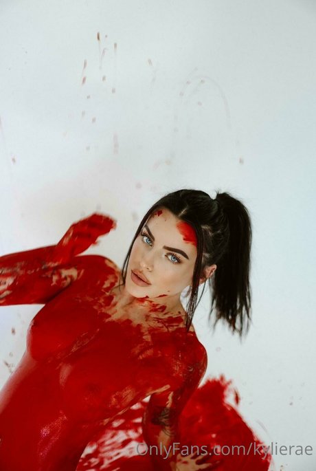 Kylie Rae nude model photo