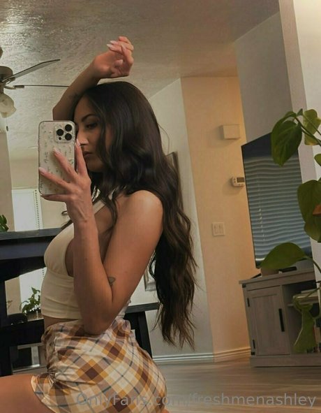 flat chested onlyfans erotic pic