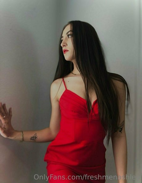 teacher milf onlyfans sexy pics