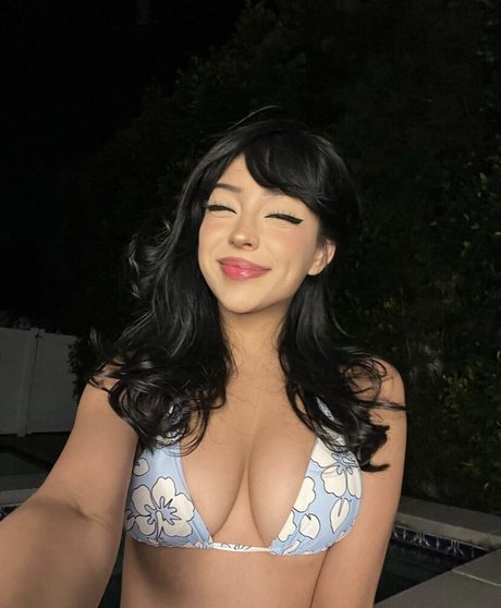 Mia Amador beautiful model gallery