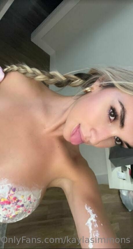 Kayla Simmons free pornstar archive