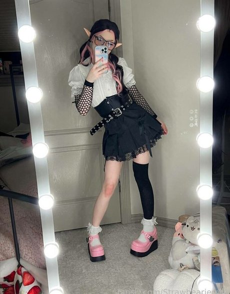 curvy muscle onlyfans free nude pictures