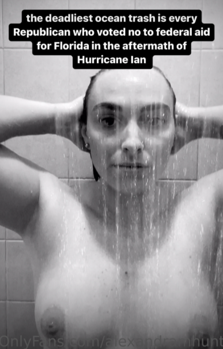 Alexandra M Hunt hot actress pic