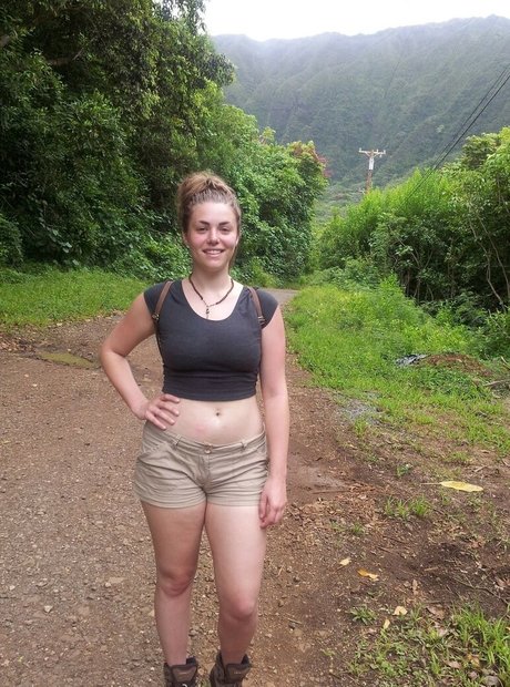 AwesomeKate star sex picture