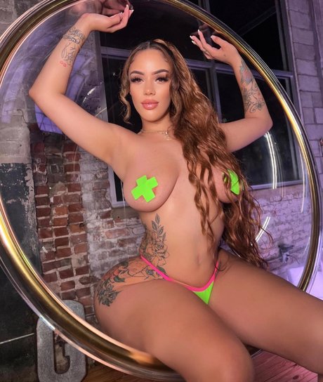 Mamigianyy pornstar sexy img