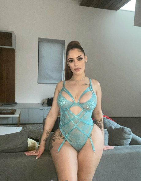 Mamigianyy nudes pornstar pics