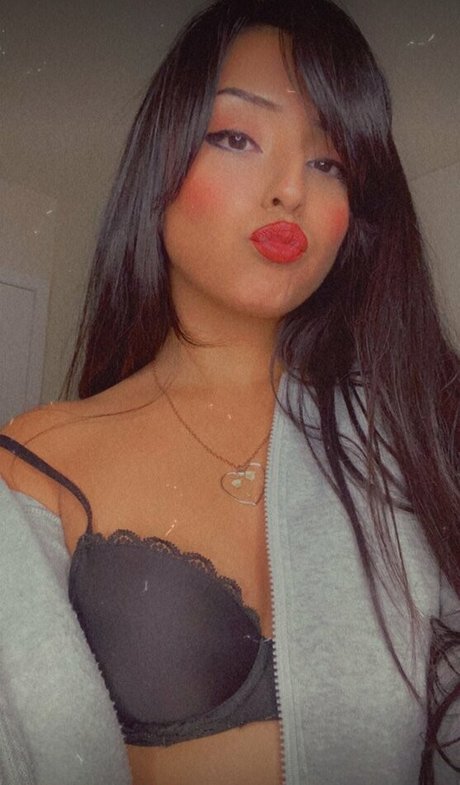 Carababexx model porn gallery