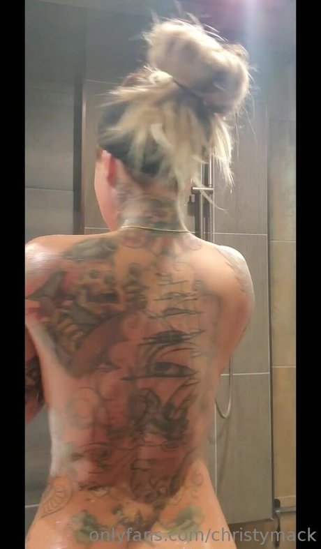 Christy Mack hot pornstar gallery