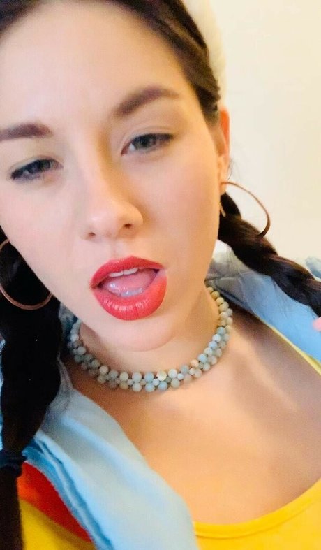 Shyla Jennings hot pornstar gallery