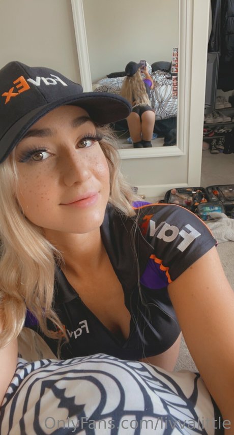 Livvalittle model pics