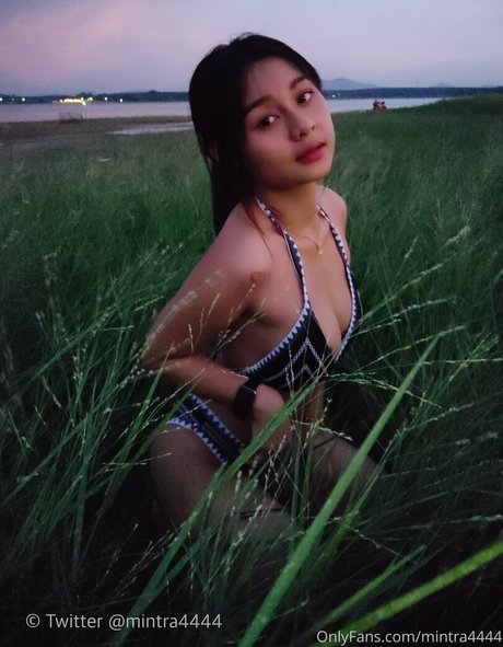 mintra4444 model beautiful photo