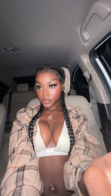 juiicyyyfruit pornographic actress picture