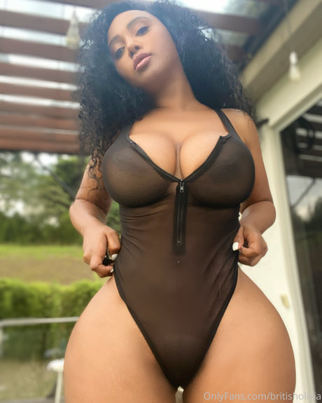 British Olivia free model picture