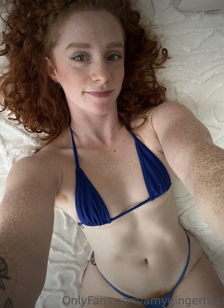 Amy Hart hd pornstar pic