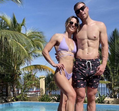 Jessie and Jackson model top picture