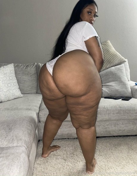 Synsationn model nice gallery