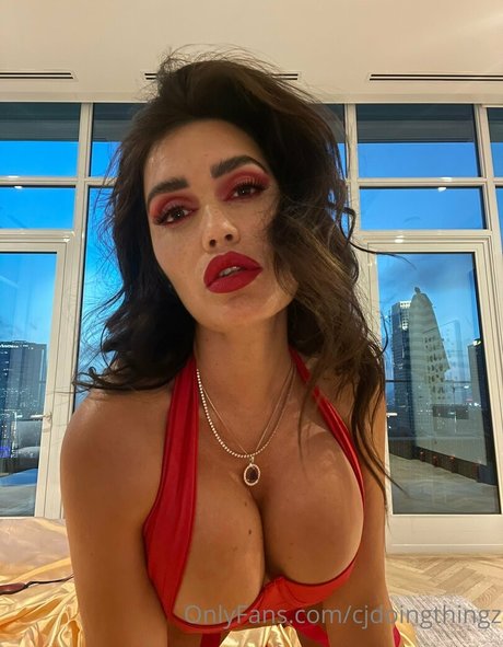 flat chested onlyfans pornographic pictures